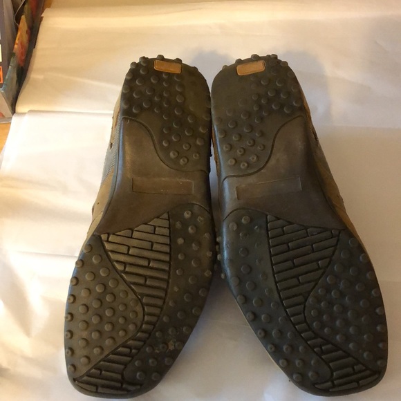 Men’s Skechers casual shoes. Size 11. Tan and brown. - Picture 4 of 7